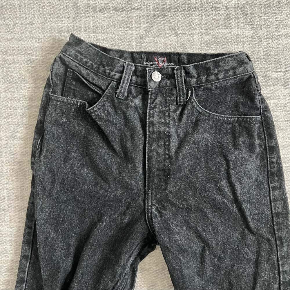 Vintage 1990s GUESS Women’s Black Distressed Faded High Waist Slim Denim Jeans - Picture 2 of 11